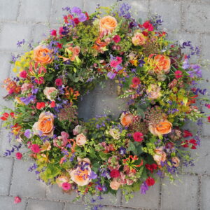 Rundgesteckter Kranz „Sommerwiese“
